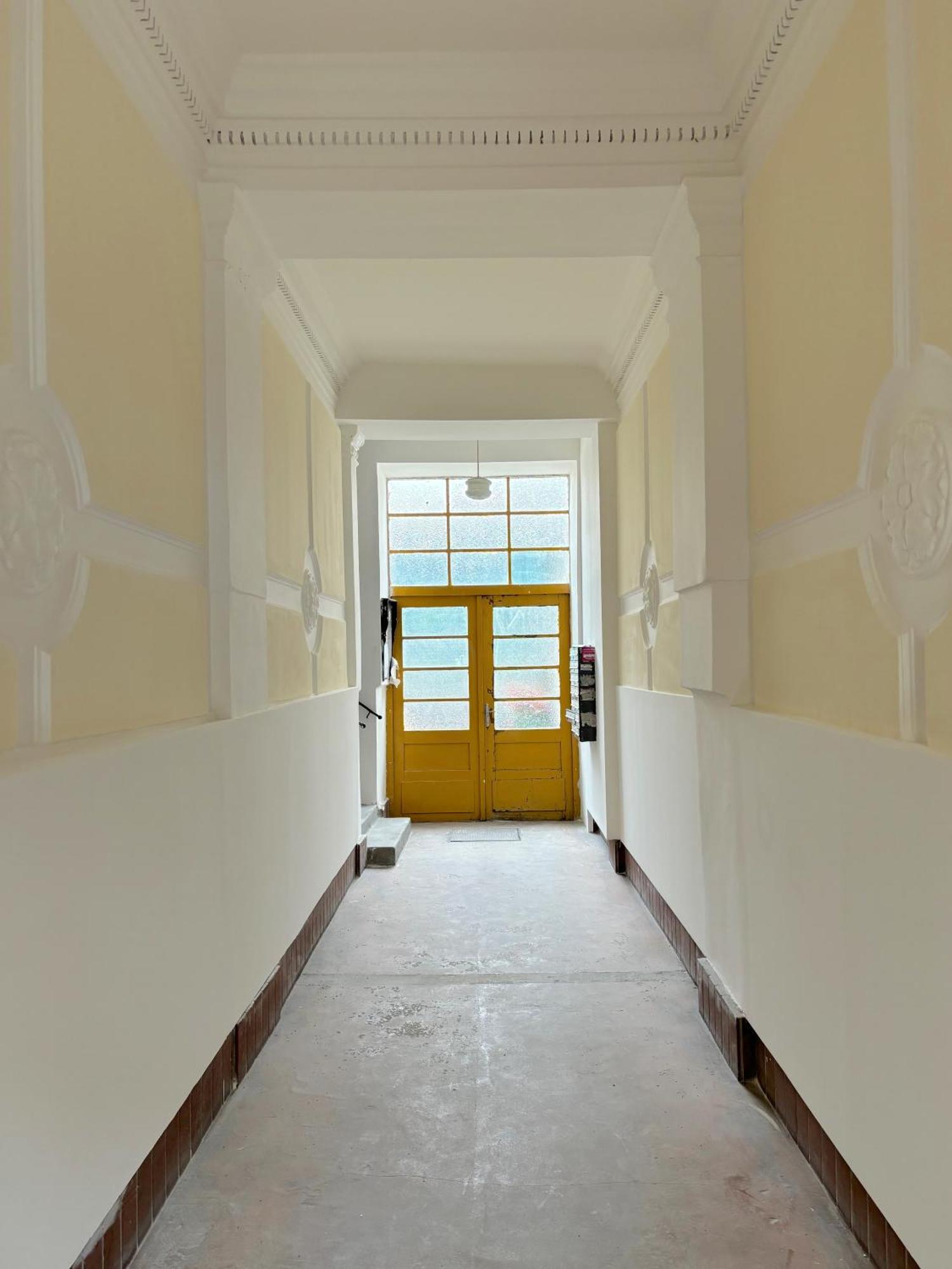 Altbauwohnung Mit Charme - Selbst Check In - Queensize Bett Wien Ngoại thất bức ảnh
